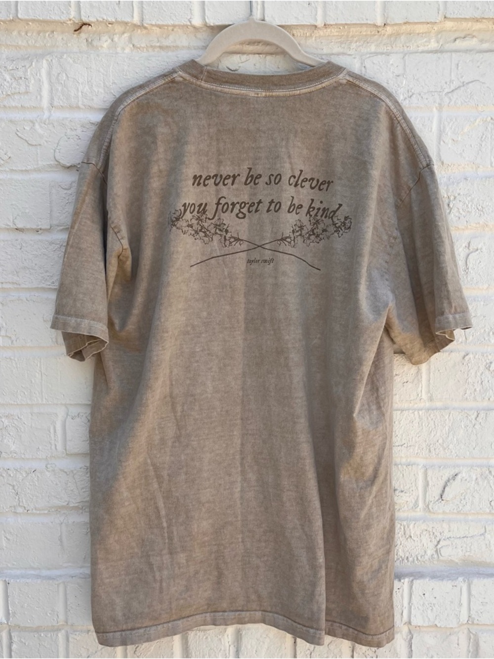 Taylor Swift "Never Be So Kind" XL T Shirt Evermore Album Collection Rare - Picture 6 of 6